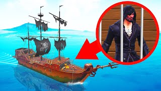 ESCAPE From The PIRATE Ship To SURVIVE! (Fortnite)