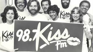 Download lagu 80's DJ's Tony Humphries vs Dundee LA KISS FM 98.7 Zanzibar Radio Club House Mega Mix mp3 Download lagu 80's DJ's Tony Humphries vs Dundee LA KISS FM 98.7 Zanzibar Radio Club House Mega Mix mp3