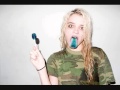 Sky Ferreira - Everything Is Embarrassing (Unknown ...