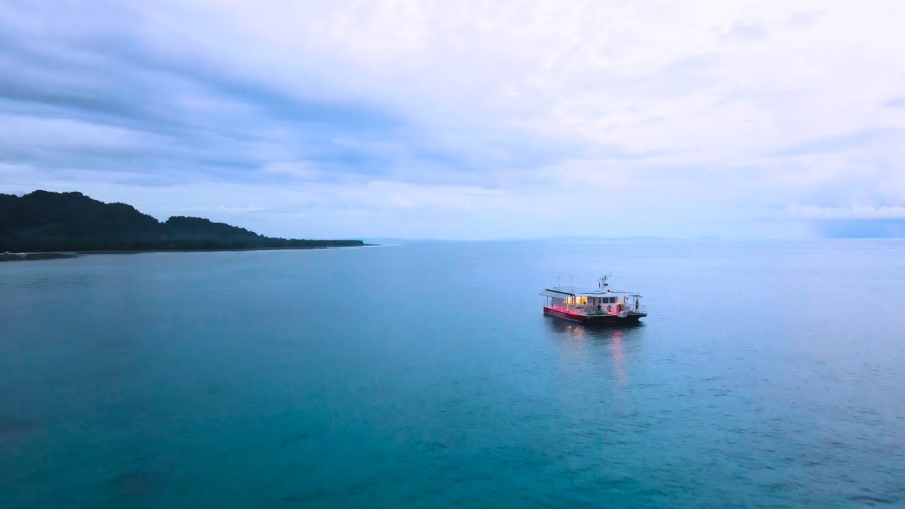 Discover the cinematic highlights of Quinale Beach.