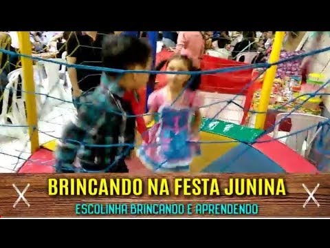 BRINCANDO COM AMIGUINHOS NA FESTA JUNINA  Happy Baby Channel