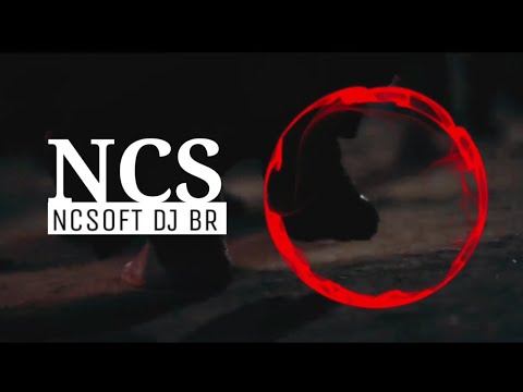 Rich Edwards & CHRNS feat. Alessia Labate - Alive  [Official music Video]