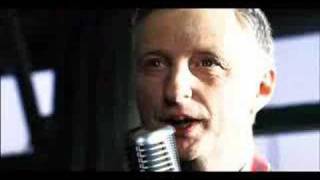 Billy Bragg "Old Fashioned Girl" Music Video  from Mama's Boy Anna Faris