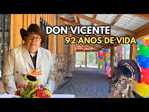 AQUÍ HAY MUCHOS RECUERDOS MÍOS DON VICENTE LARA