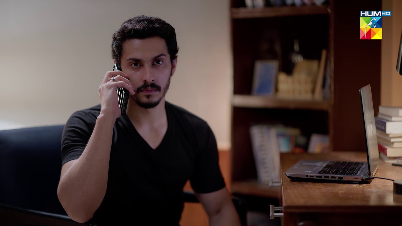 Tumhari Biwi Meray Sath Zayda Suit Karti Hai...! #SunitaMarshal #Deewar #HUMTV