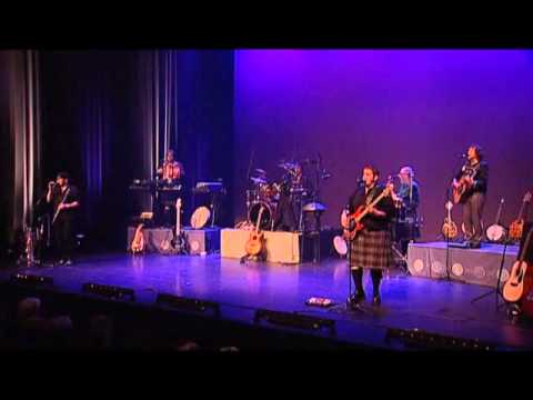 Pater Moeskroen en de Kelten DVD - Liever laf dan dood live