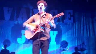 Vance Joy - Straight Into Your Arms: The Fire and The Flood Tour in Montreal (01/30/2016)