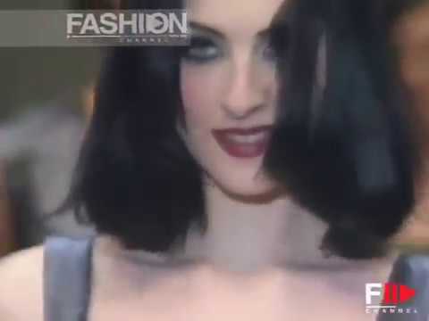 "Katharine Hamnett" Autumn Winter 1992 1993 London 3 of 3 Pret a Porter Woman by FashionChannel