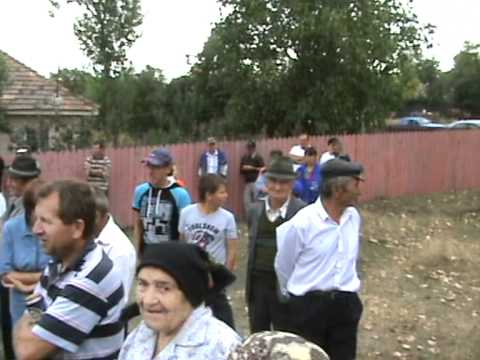 Coroiesti - hramul satului - 8 septembrie 2011(3)