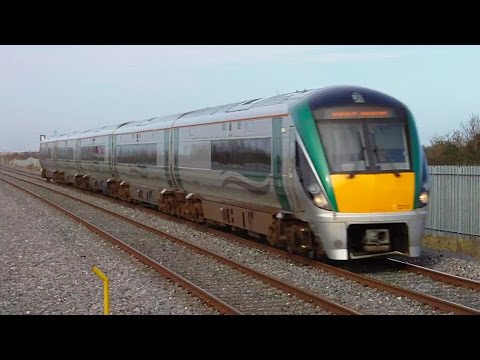 Irish Rail 22000 Class Intercity Train - Clondalkin & Fonthill Station, Dublin