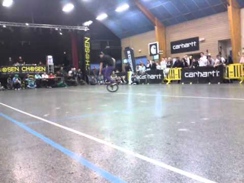 Circle Cow 12 BMX Flatland Contest | John Krämer vs Alex Jumelin Final Battle