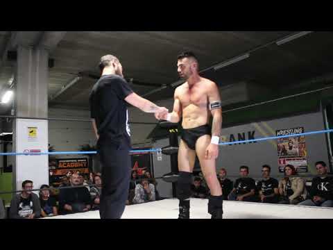 Nick Lenders furioso per il tradimento di Mirko Mori