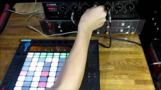 Video thumbnail for Tascam RS-20B Spring Reverb + Yamaha E1005 BBD Analog Delay  test by SUBTOKYOSHOP Music Gears