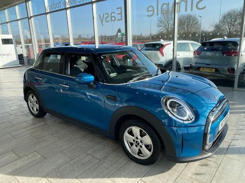 2021 71 MINI Hatchback 1.5 Cooper Classic 5dr Auto review for sale at Thame Cars