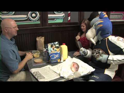 Gnash Summer Job, Lunch