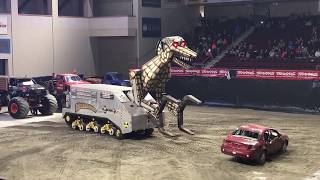Monster Truck Destruction - Megasaurus