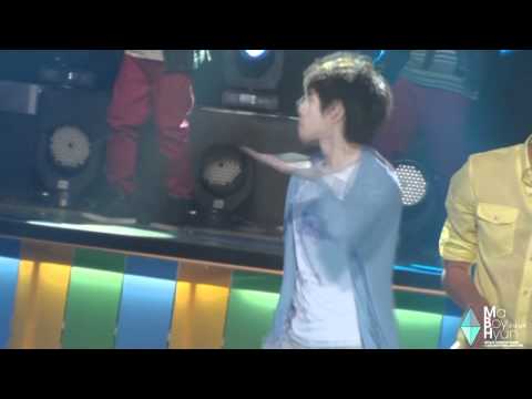 120629 - Music Bank - [Fancam] To You - Woohyun focus 2