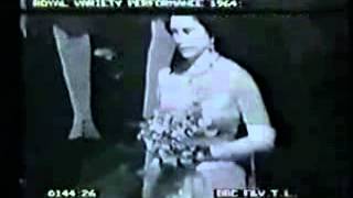 1964, All the way, Brenda Lee sings for Queen Elisabeth II and Prince Charles