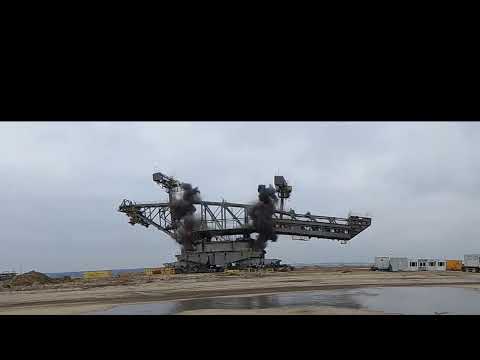 Sprengung Tagebaubagger 1285 Reisch Sprengtechnik