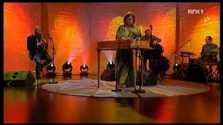 Sinikka Langeland - Triumf att finnas till