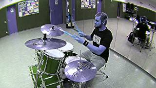 Julio Baterista toca &#39;Natural&#39; Cover /Put Your Arms Around Me