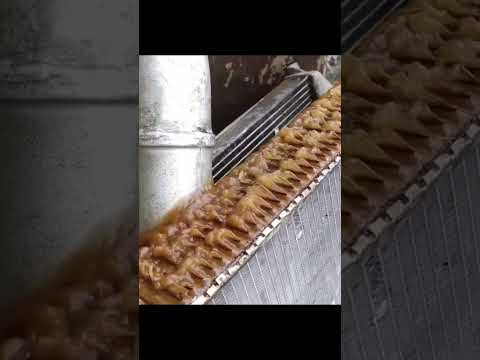 Truck radiator cleaning #truck #mechanics #ytshorts