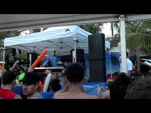 Dj Chuckie// Nikki Beach// No Sugar Added Party