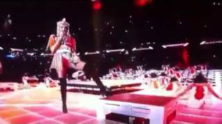 Madonna LIVE Super Bowl 2012 - M.I.A. Showing Middle Finger