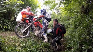 preview picture of video 'CRF230F, TE450, KTM 400EXC & WR450F - Ruggadon Lane Trail Bike Teambuilding'