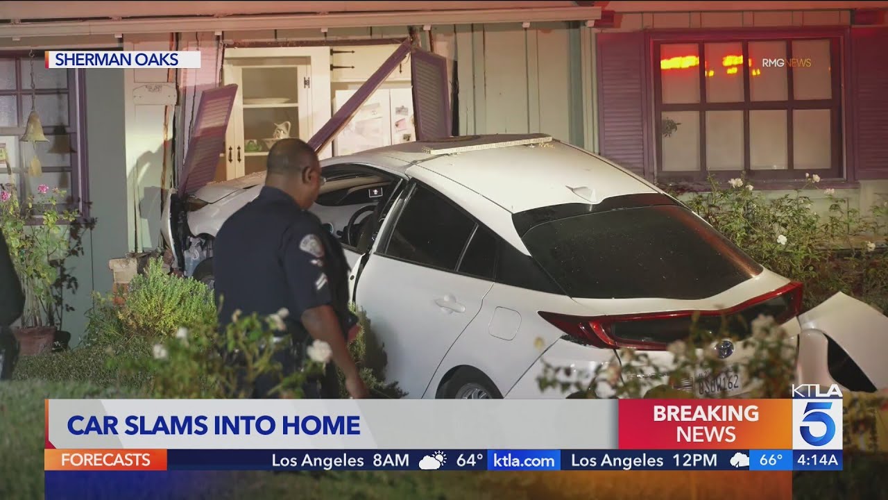 Video thumbnail for Neighborhood Watch marked vehicle slams into Sherman Oaks home