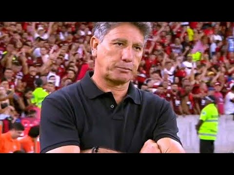 As reações de Renato Gaúcho durante Flamengo 5x0 Grêmio