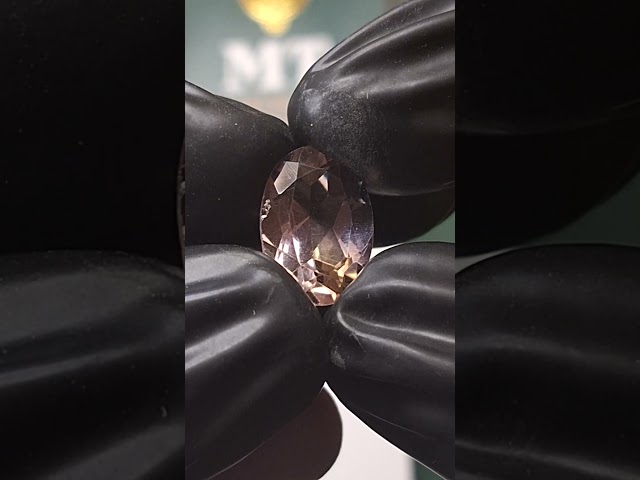 حجر أميترين طبيعي مفحوص و موثق بشهادة مختبر