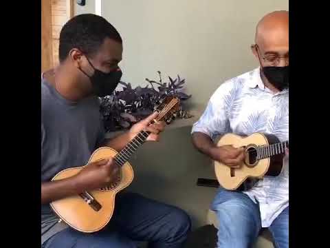 Pretinho da Serrinha com seu Professor! Salve Márcio Vanderley!Salve Império Serrano e Estacio de Sá