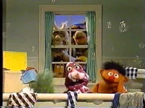 Sesamstraße - Quietsche Entchen, Quietsch - Ernie und Co.