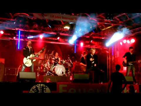 High Voltage - Come together