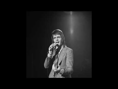 D.C. Lewis -  de wind draagt mijn gedachten -