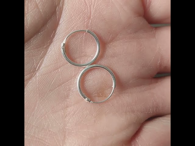 Vídeo relacionado con ZLING Pendientes De Tijera Punk, Pendientes De Plata De Ley 925, Pendientes De Tijera, Pendientes De Tuerca De Plata Vintage 925 Unisex, Joyería para Piercing