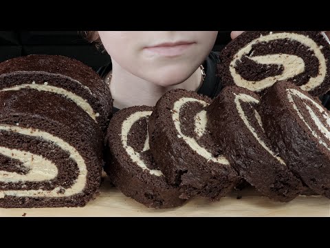 ASMR CHOCOLATE PEANUT BUTTER CAKE ROLL DESSERT MUKBANG | VNM ASMR 먹방