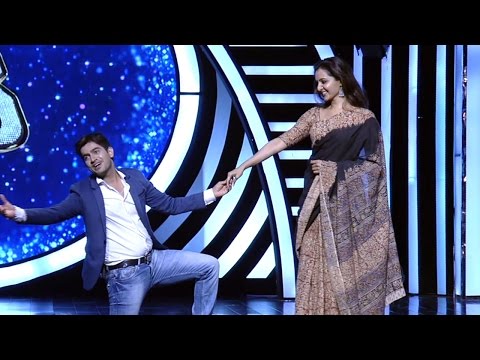 D3 D 4 Dance I Manju Warrier & Neerav - Muskurane ki wajah tum ho I Mazhavil Manorama