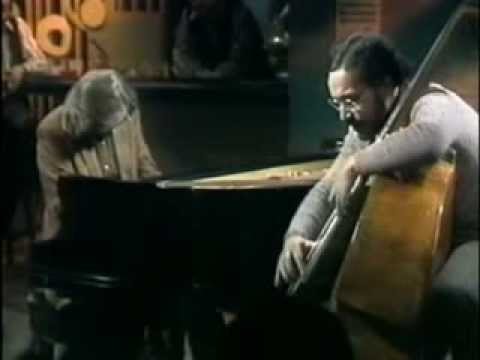 download lagu mp3 mp4 My Heart Sings Free, download lagu My Heart Sings Free gratis, unduh video klip My Heart Sings Free