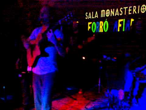 Forro Afiado - Sala Monasterio