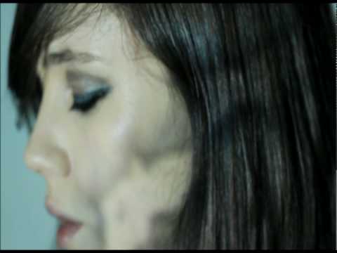 Rose Elinor Dougall - Find Me Out