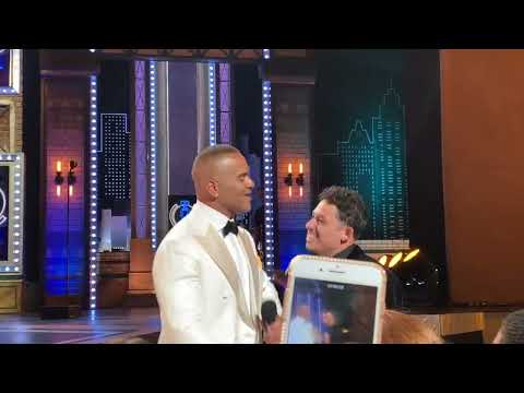 Christopher Jackson and Anthony Ramos Perform '96,000' Up Close!