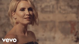Claire Richards - &#39;End Before We Start&#39; Official Video (Behind the Scenes)
