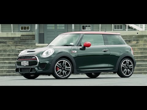 MINI Cooper S JCW - REVIEW - great drive but interior designers on crack