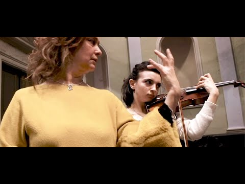 The Russian Violin School / Prof. Yankelevich heritage by Yulia Berinskaya & Valentina Danelon