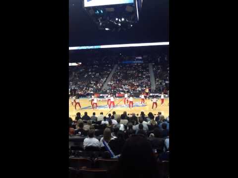 Atlanta Dream's Shooting Stars "Bugatti"