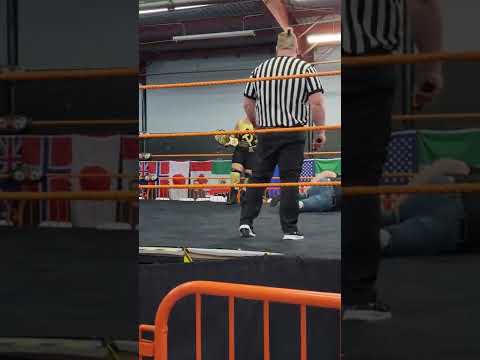 Vladimir Koloff attacks Everest's knee with the Open Championship belt - AWA Fall Brawl 10/29/22