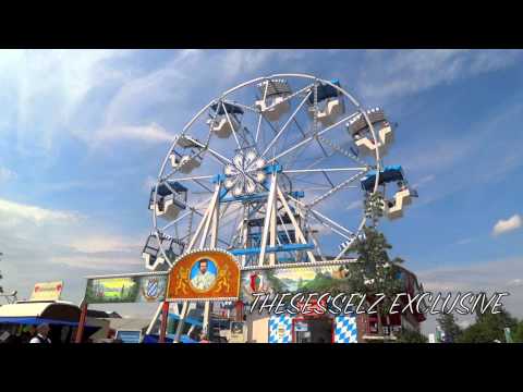 Zeitraffer von Historischen Holzriesenrad (Hörmann) am Gäubodenfest Straubing