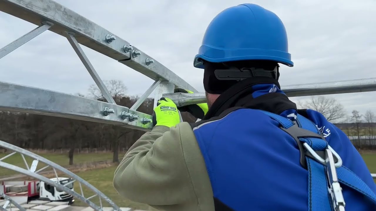 Az általunk forgalmazott csarnok összeszerelése